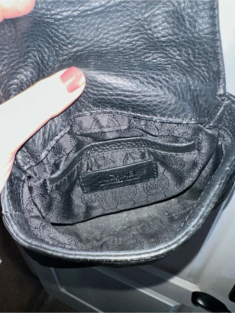 Michael Kors compact black